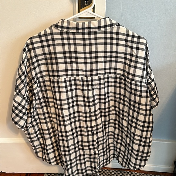 Madewell Women's Black and White Blouse 🤍🖤 - Picture 5 of 5